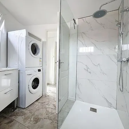 Elegant T2 Avec Jardin Central Dunkirk Exterior foto